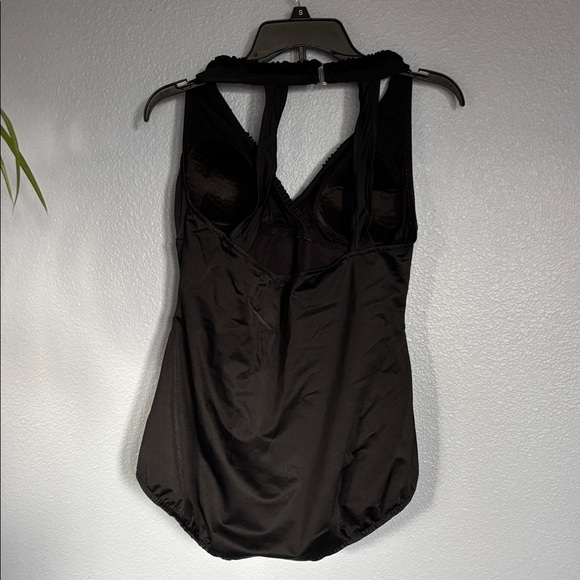 WHITE STAG Black one piece swimsuit. Full coverage with half skirt. Sz.1x/16. - Picture 6 of 14